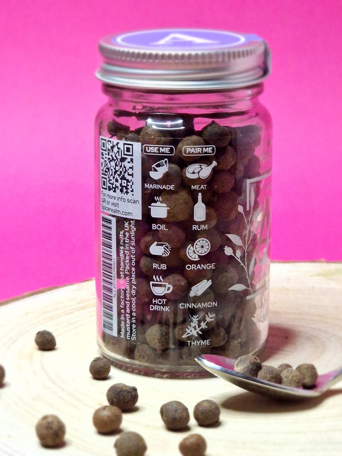 Image of allspice berries, ideal for adding a warm, aromatic blend of cinnamon, cloves, and nutmeg flavours to stews, marinades, baked goods, and sweet dishes.