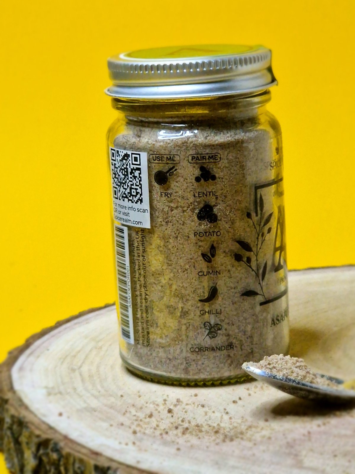 Image of asafoetida powder, ideal for adding a strong, savoury flavour to Indian curries, lentil dals, and vegetable dishes, often used as a substitute for garlic and onions.